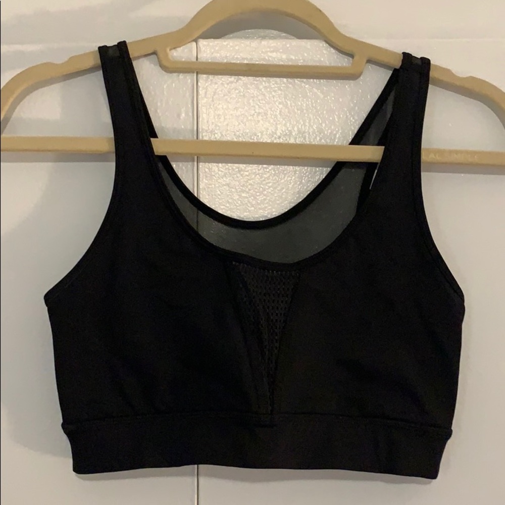 Black sports bra/workout bra